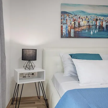 Luxury Gina Apartament *