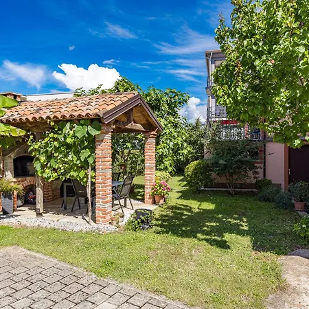 Apartament Luxury Gina *